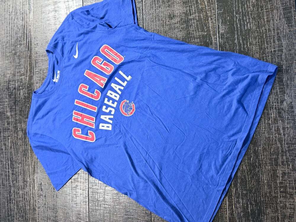 Nike Chicago Cubs Baseball Practice Tee Athletic Cut Blue T-Shirt